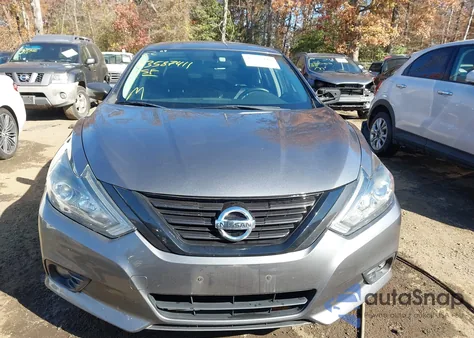 2018 Nissan Altima 2.5 Sr из США, поврежденный, VIN 1N4AL3AP7JC280501